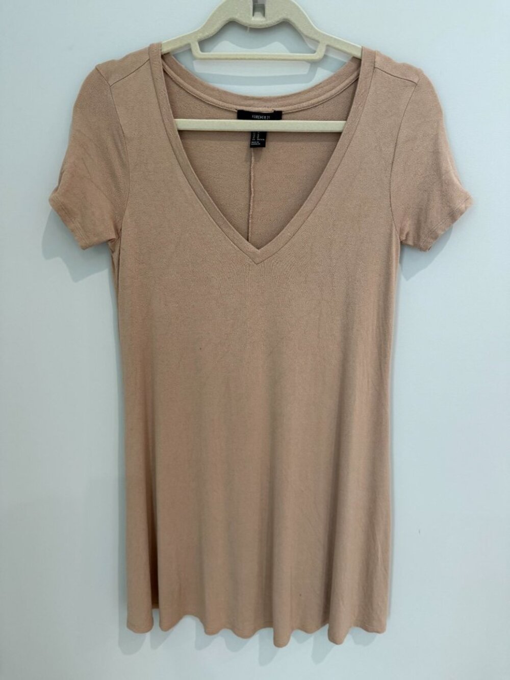 Forever 21 Nude/tan V-Neck Short Sleeve T-Shirt Dress- size medium